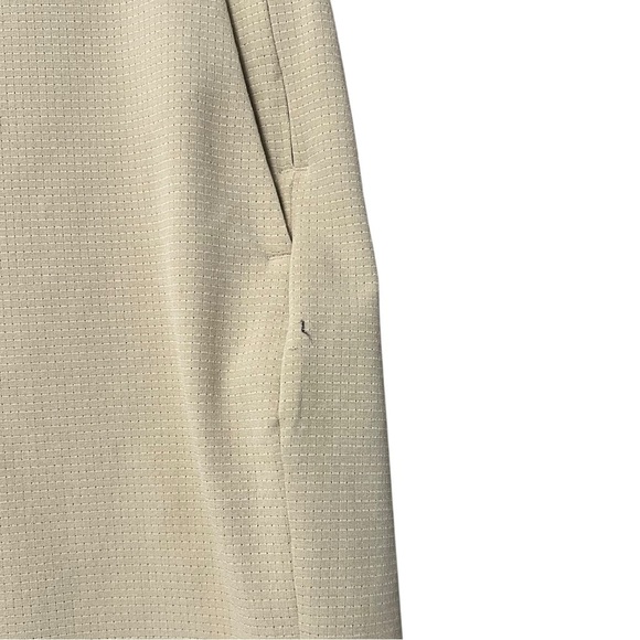 Lululemon Athletica Commission Shorts Light Green 31 Yoga Athleisure Casual - Picture 5 of 5